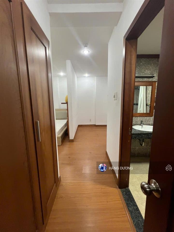 Bán căn hộ hoàng anh giai việt 3pn2wc 150m2 shr. nhà thoáng view xinh vị trí kết nối nhanh. có tttm