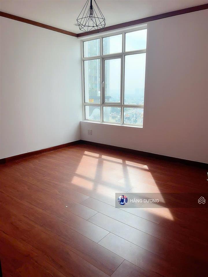 Bán căn hộ giai việt 2pn 2wc 115m2  sổ hồng  view nội khu hồ bơi hoặc view ngoại khu city  p5 q8