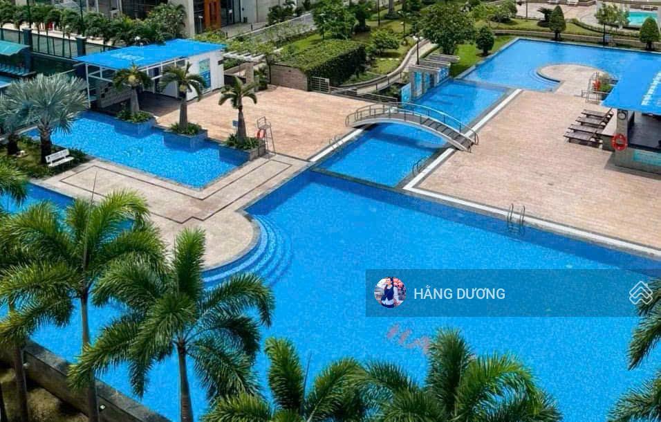 Bán căn hộ giai việt 2pn 2wc 115m2  sổ hồng  view nội khu hồ bơi hoặc view ngoại khu city  p5 q8