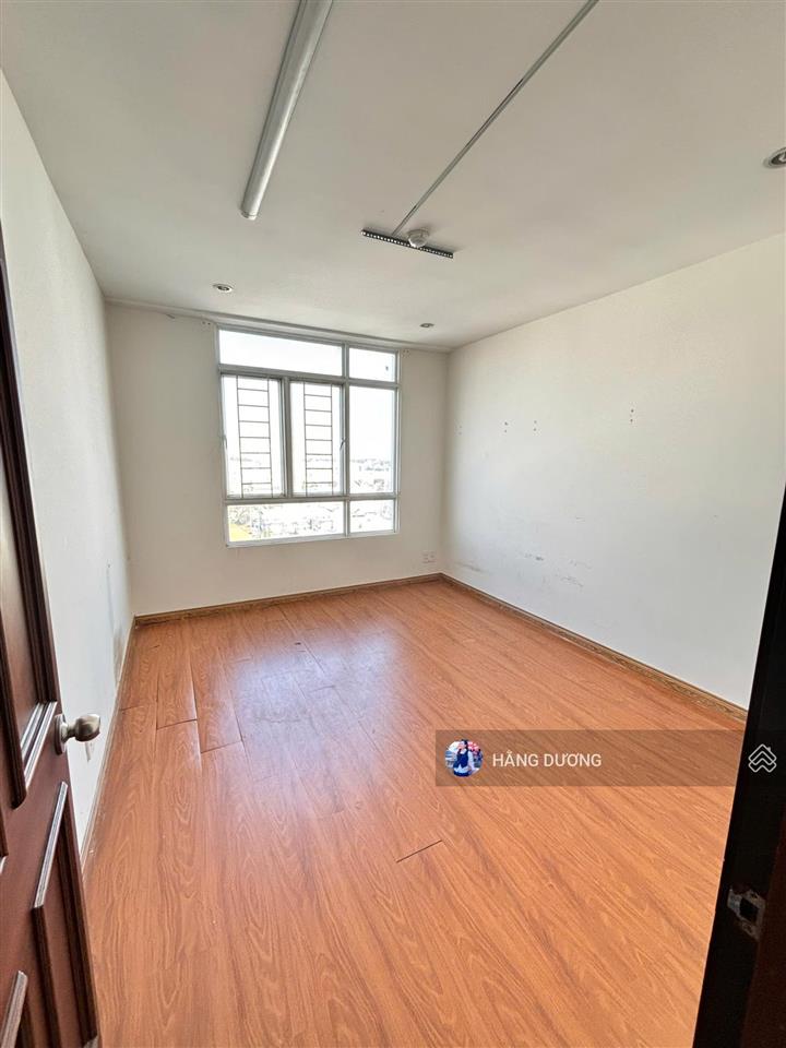 Bán căn hộ giai việt 2pn 2wc 115m2  sổ hồng  view nội khu hồ bơi hoặc view ngoại khu city  p5 q8