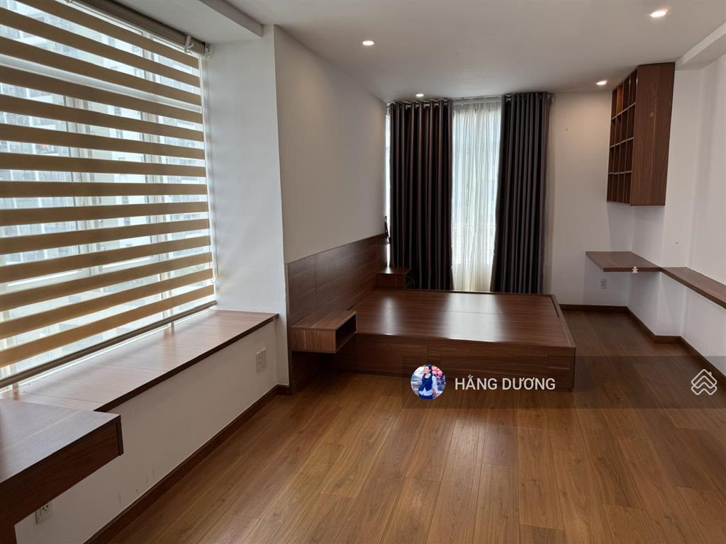Bán hoàng anh giai việt 3pn 150m2  shr  view hồ bơi đẹp thoáng mát  nhà xinh giá tốt  có tttm