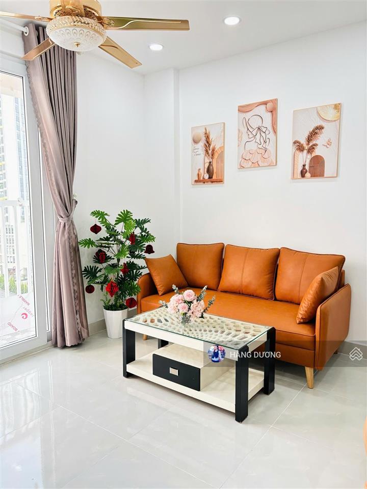 Cho thuê ngắn hạn hoặc dài hạn căn hộ tara 3pn 2wc 90m2  fullnội thất  nhà đẹp  vị trí trung tâm