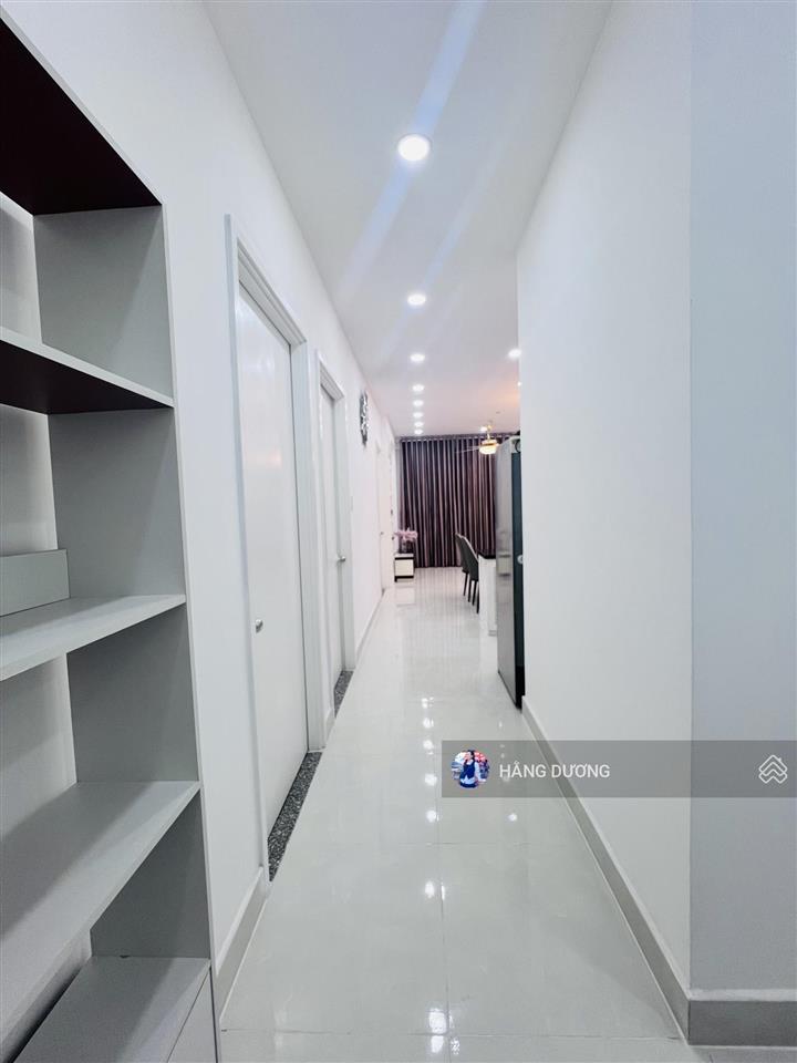 Cho thuê ngắn hạn hoặc dài hạn căn hộ tara 3pn 2wc 90m2  fullnội thất  nhà đẹp  vị trí trung tâm