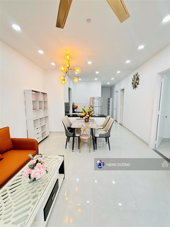 Cho thuê ngắn hạn hoặc dài hạn căn hộ tara 3pn 2wc 90m2  fullnội thất  nhà đẹp  vị trí trung tâm