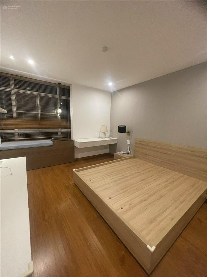 Cho thuê căn hộ giai việt 3pn3wc 150m2 nhận nhà ở ngay nhà đẹp view mát. giá tốt chỉ từ 15 triệu/th