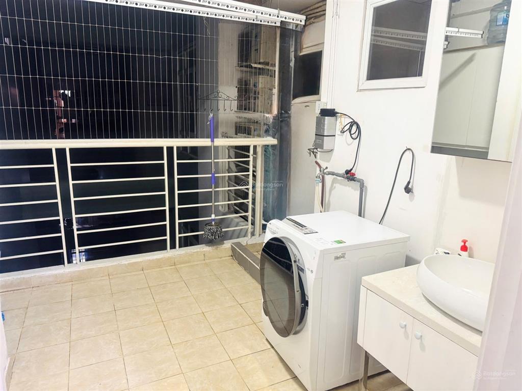 Cho thuê căn hộ giai việt 3pn3wc 150m2 nhận nhà ở ngay nhà đẹp view mát. giá tốt chỉ từ 15 triệu/th