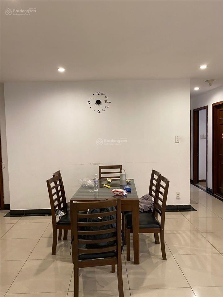 Cho thuê căn hộ giai việt 3pn3wc 150m2 nhận nhà ở ngay nhà đẹp view mát. giá tốt chỉ từ 15 triệu/th