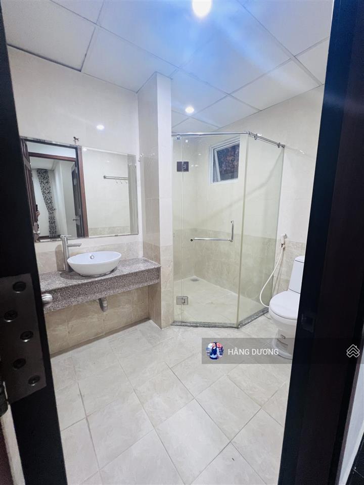 Cho thuê ch giai việt 2pn 2wc 115m  nhà mới đẹp ở ngay  giá chỉ từ 12tr  có trung tâm thương mại
