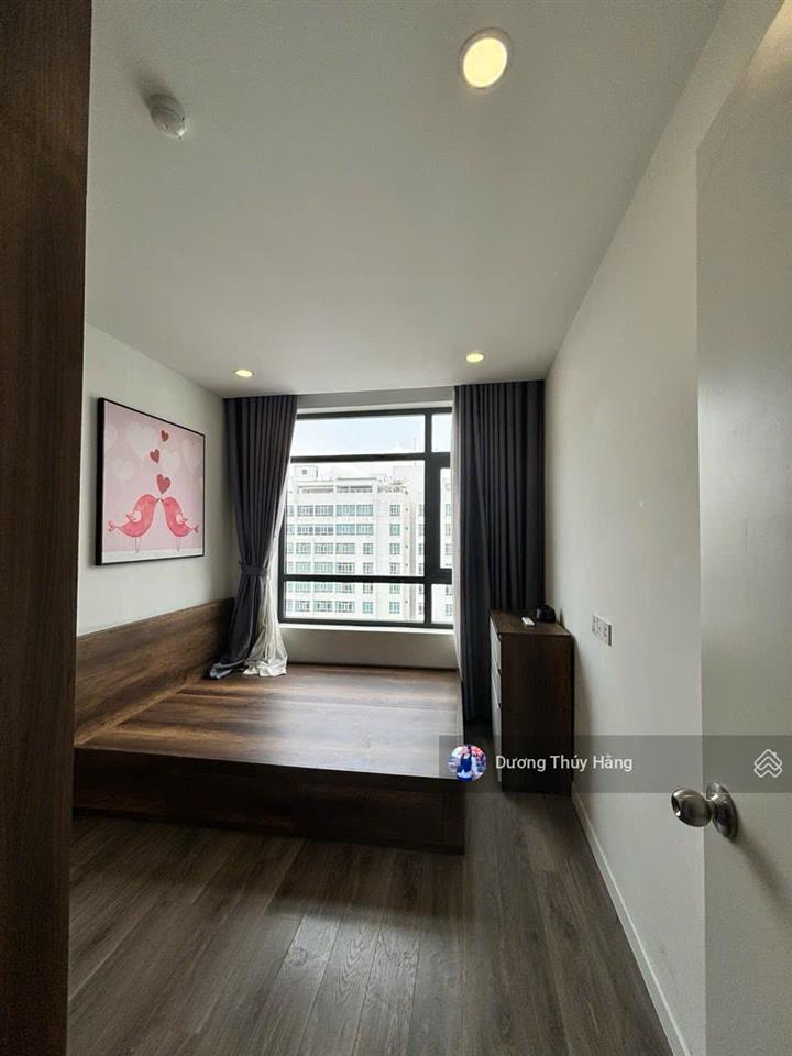 Cho thuê căn hộ central premium 2pn2wc ntcb 13tr  full nt 15tr. có trung tâm thương mại thuận tiện