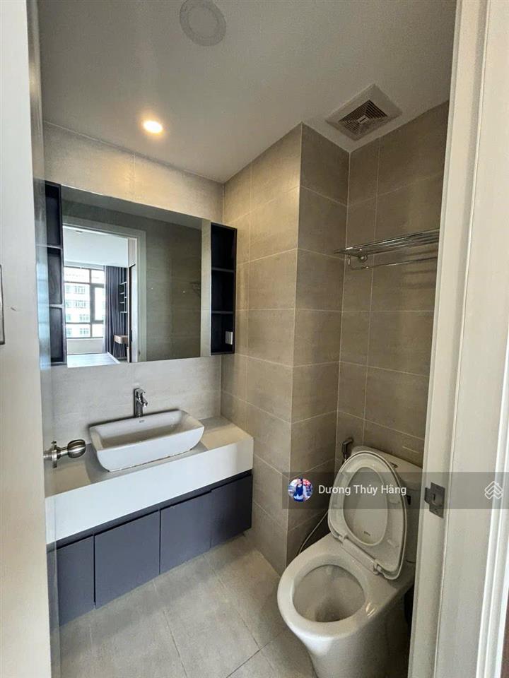 Cho thuê căn hộ central premium 2pn2wc ntcb 13tr  full nt 15tr. có trung tâm thương mại thuận tiện
