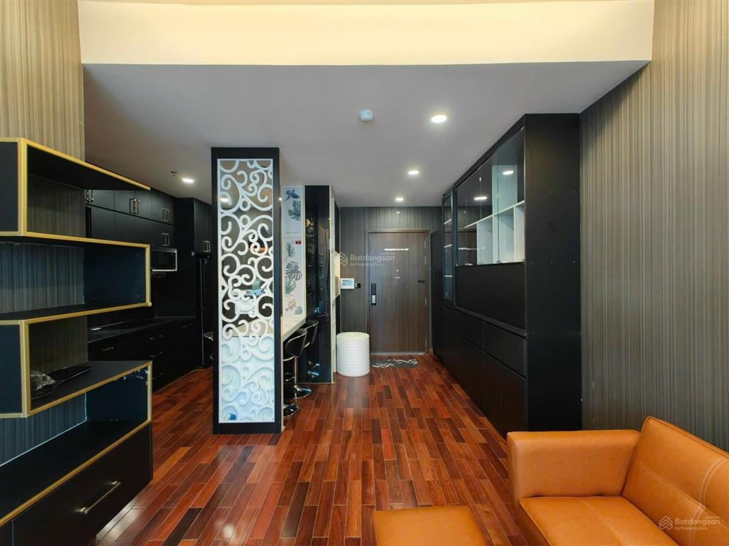 Cho thuê căn hộ central premium  2pn 1wc 60m2  full nội thất đẹp. tại tttm central mall p5 q8