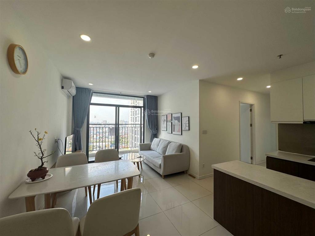Chính chủ cần cho thuê căn hộ 2pn central premium p5 q8. nhà trống hoặc full.  0937 396 ***