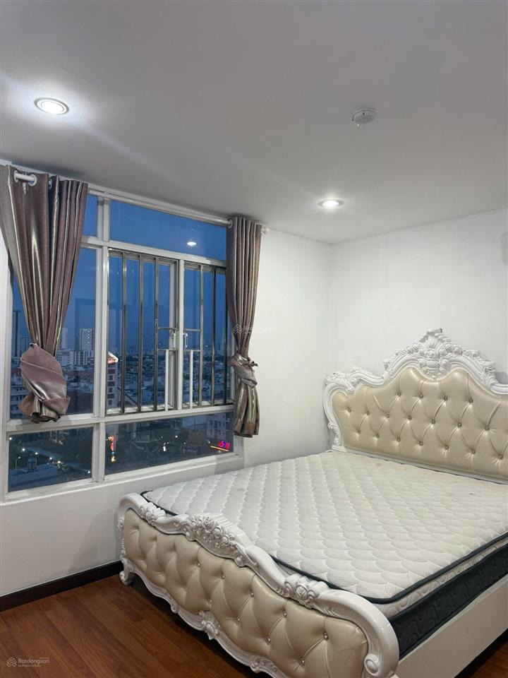 Bán nhanh hàng hiếm căn hộ samland giai việt view bitexco  2pn2wc dt siêu rộng 115m2  sổ hồng vv