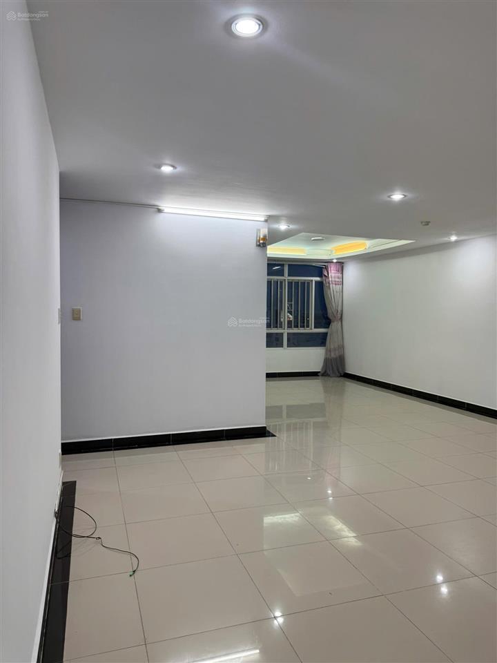 Bán nhanh hàng hiếm căn hộ samland giai việt view bitexco  2pn2wc dt siêu rộng 115m2  sổ hồng vv