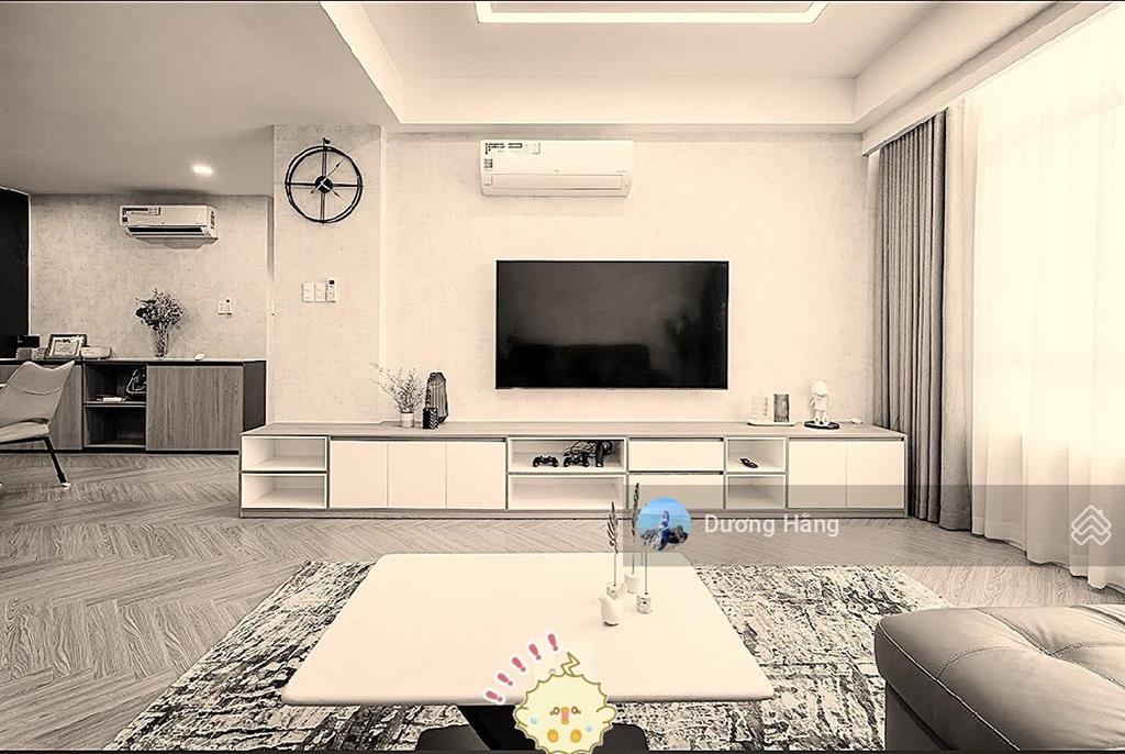 Căn hộ giai việt cần bán. 3pn 2wc 150m2 nhà đẹp view thoáng mát  có sổ hồng  vị trí trung tâm