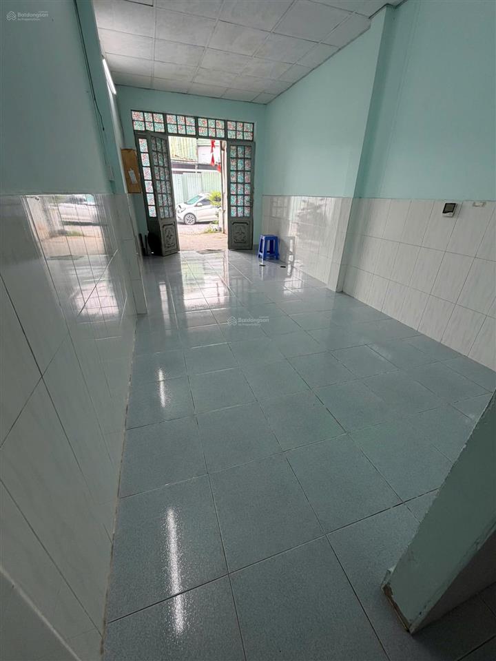 Chính chủ cho thuê nhà, sân riêng đậu xe hơi, an ninh, song hành xn
