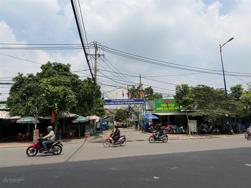 Chính chủ cho thuê nhà, sân riêng đậu xe hơi, an ninh, song hành xn