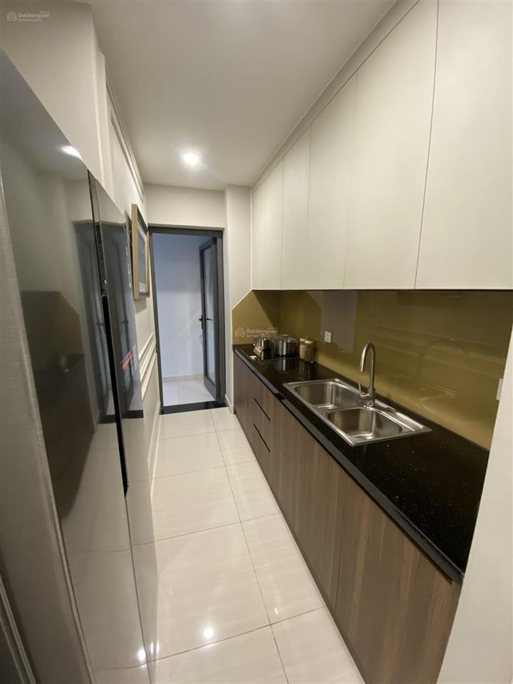 Chính chủ cho thuê các căn hộ 2 phòng ngủ tại king palace giá 18 tr/th, vào ngay.  0385 418 ***