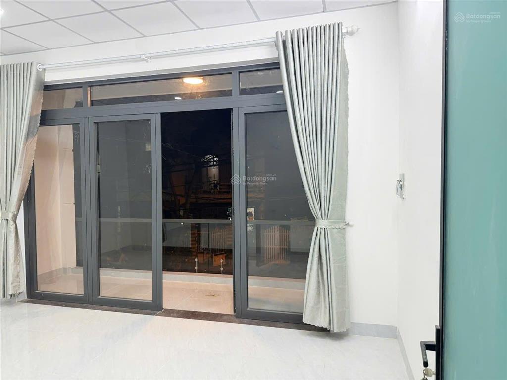 Bán nhà trung tâm nha trang đường vạn hoà chợ đầm nha trang cách biển 500m chỉ 8,8 tỷ kinh doanh
