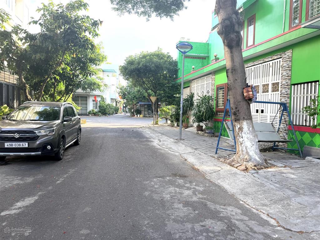 Bán đất khu đô thị phước long b mặt tiền đường lê thiết hùng chỉ 5tỷ450 triệu xây xong ra sổ