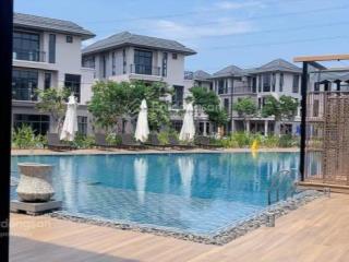 Bán nhanh biệt thự song lập gs giá tốt nhất 23 tỷ.  0909 209 *** thảo