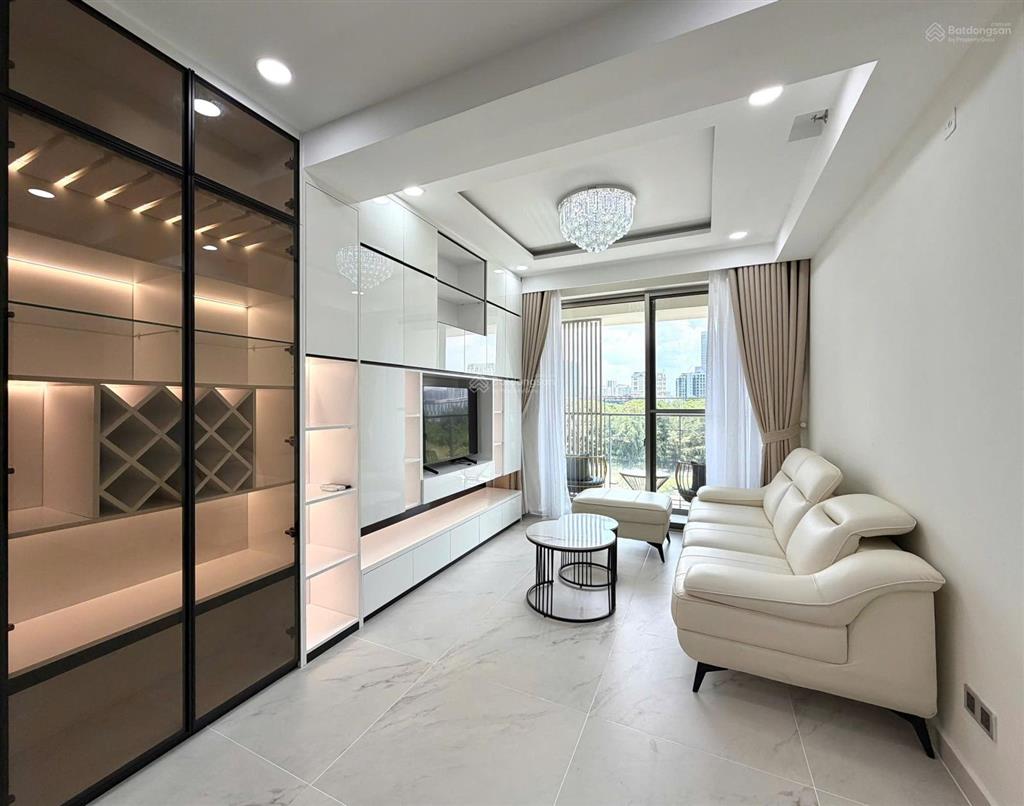 Bán 3pn midtown view sông giá tốt, 14,9 tỷ.  0909 209 *** thảo