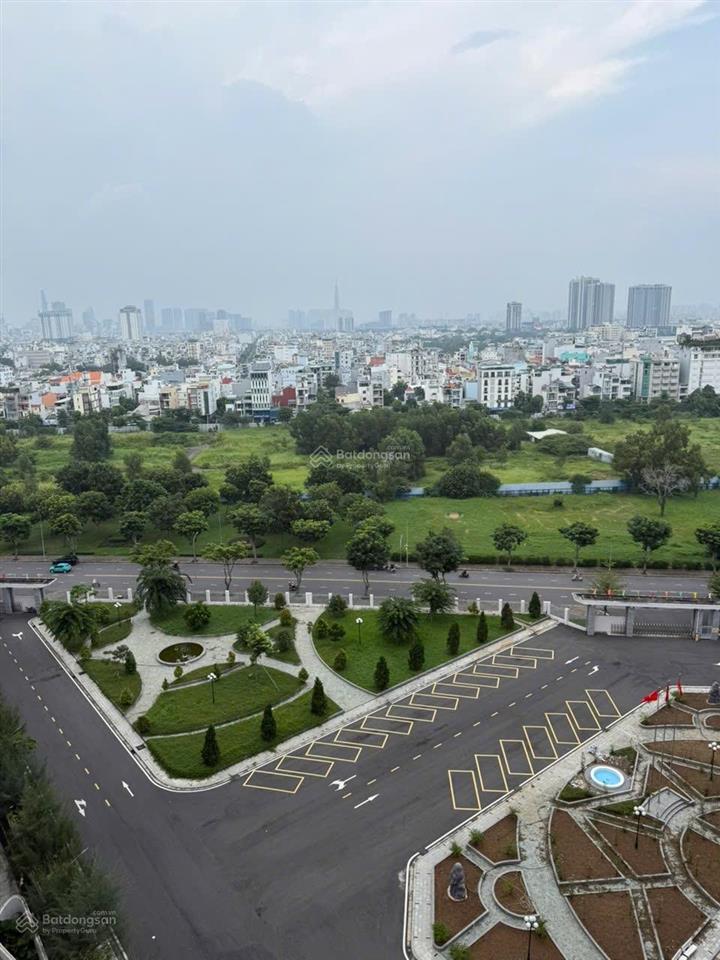 Green valley phú mỹ hưng 2pn 2 vs, 88m, giá 6,9 tỷ.  0909 209 *** thảo