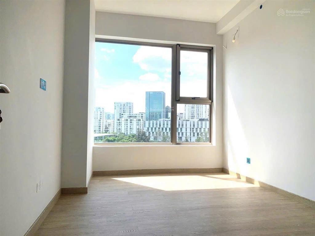 Bán midtown 3pn2vs, diện tích 124m, giá 15,5 tỷ. 0909 209 *** thảo phạm