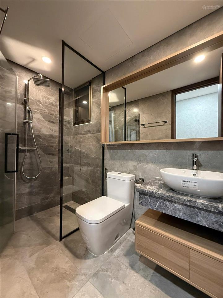 Giá tốt 2pn midtown m8, 8,3 tỷ, view thoáng, hdt cao, nội thất cao cấp.  0909 209 *** thảo
