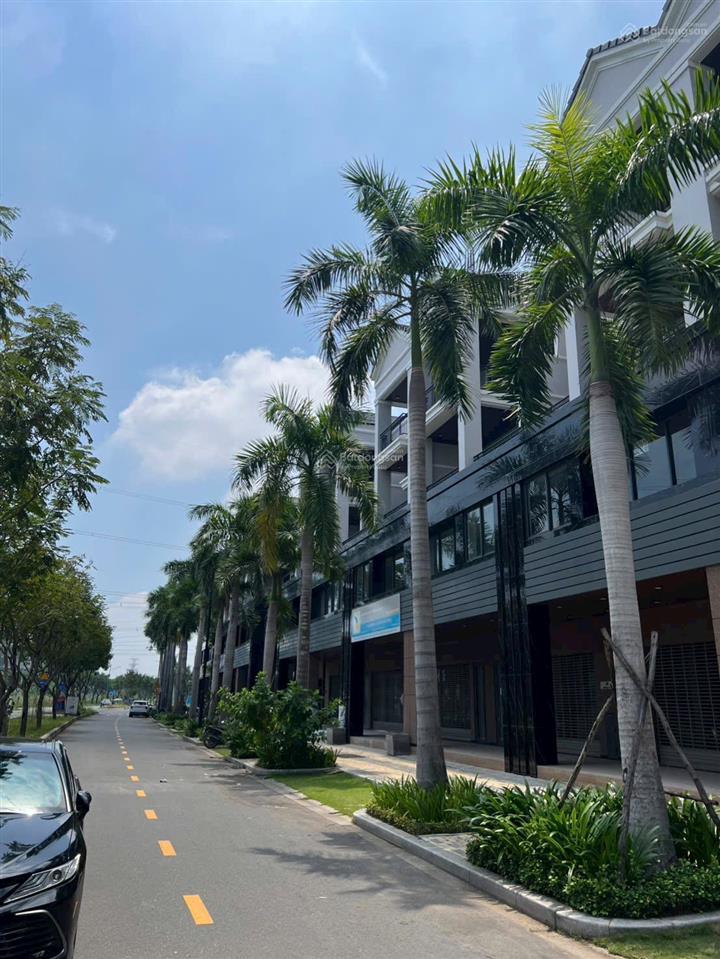 Bán biệt thự 250m, căn góc khu đô thị gs nhà bè, giá 30 tỷ.  0909 209 *** thảo