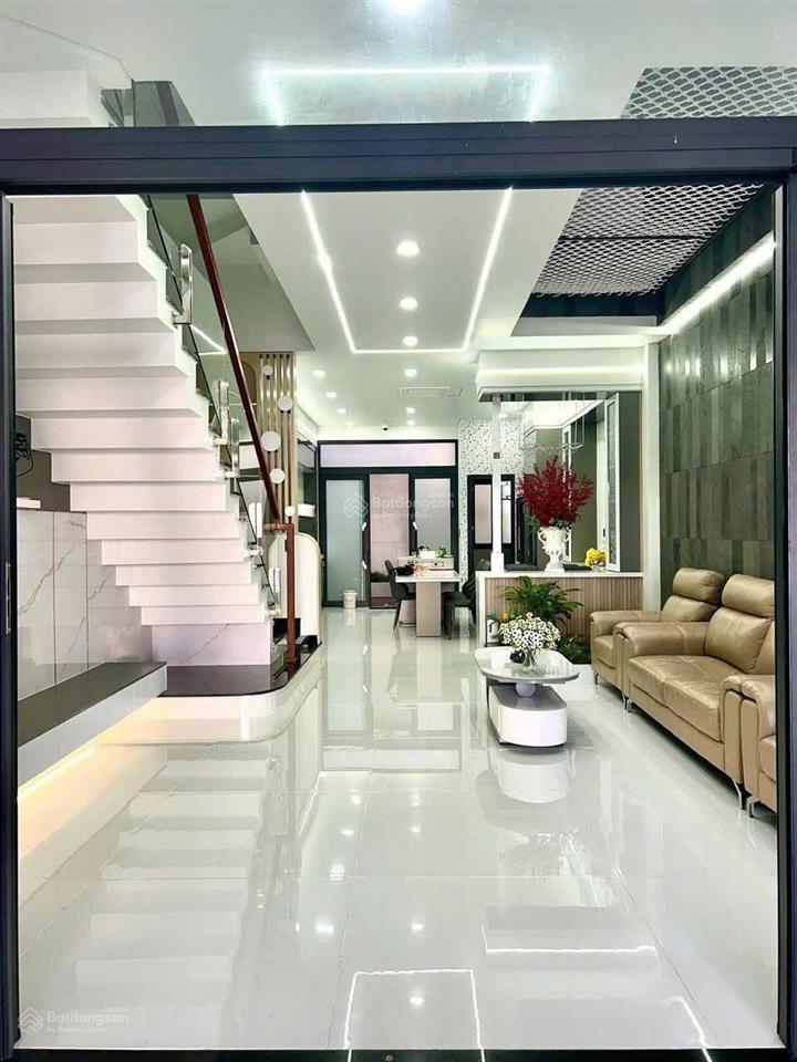 Nhà mới dãy a6 ocean dunes hướng biển đối diện công viên thể thao