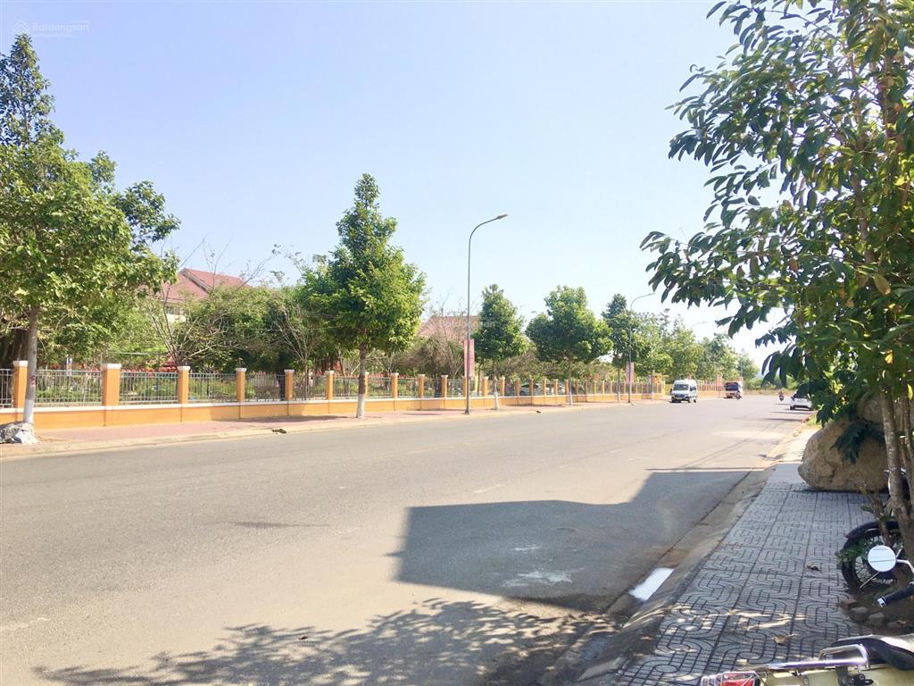 Bán lô góc tuệ tĩnh kdc hùng vương gần công viên nhiệt đới