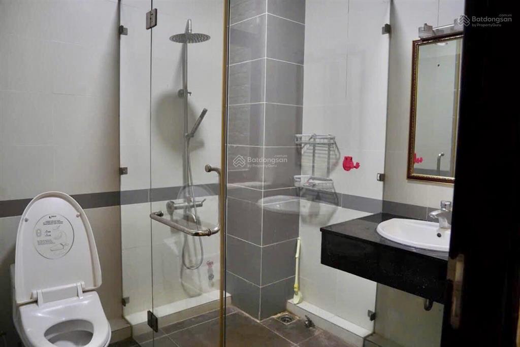 Bán nhà cấp 2 trung tâm thành phố gần lotte mart sổ hoàn công