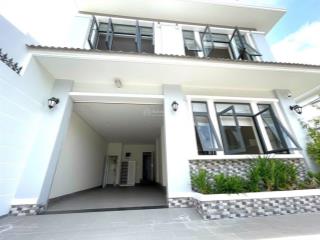 Bán biệt thự sân vườn trung tâm tp gần vong xoay lotte mart