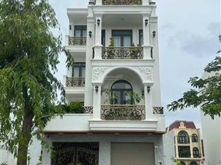 Bán nhà phố biển ocean dunes gần đường xuống biển ngô thì nhậm