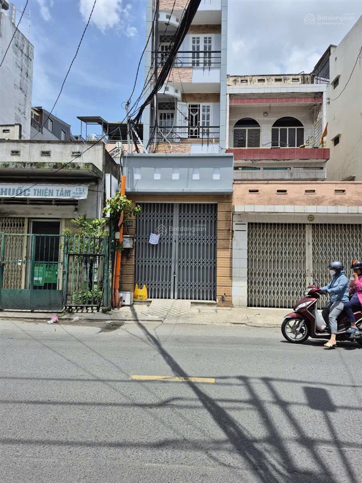 Cho thuê nhà mặt tiền 153 phan văn trị, phường bình thạnh.