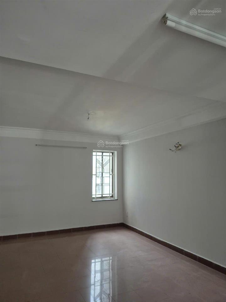 Cho thuê nhà mặt tiền 153 phan văn trị, phường bình thạnh.
