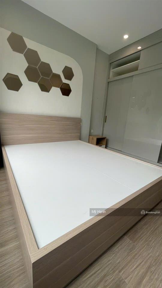 Siêu rẻ căn hộ 2pn1wc 55m2, đồ cơ bản, giá 3.25 tỷ, vinhomes ocean park