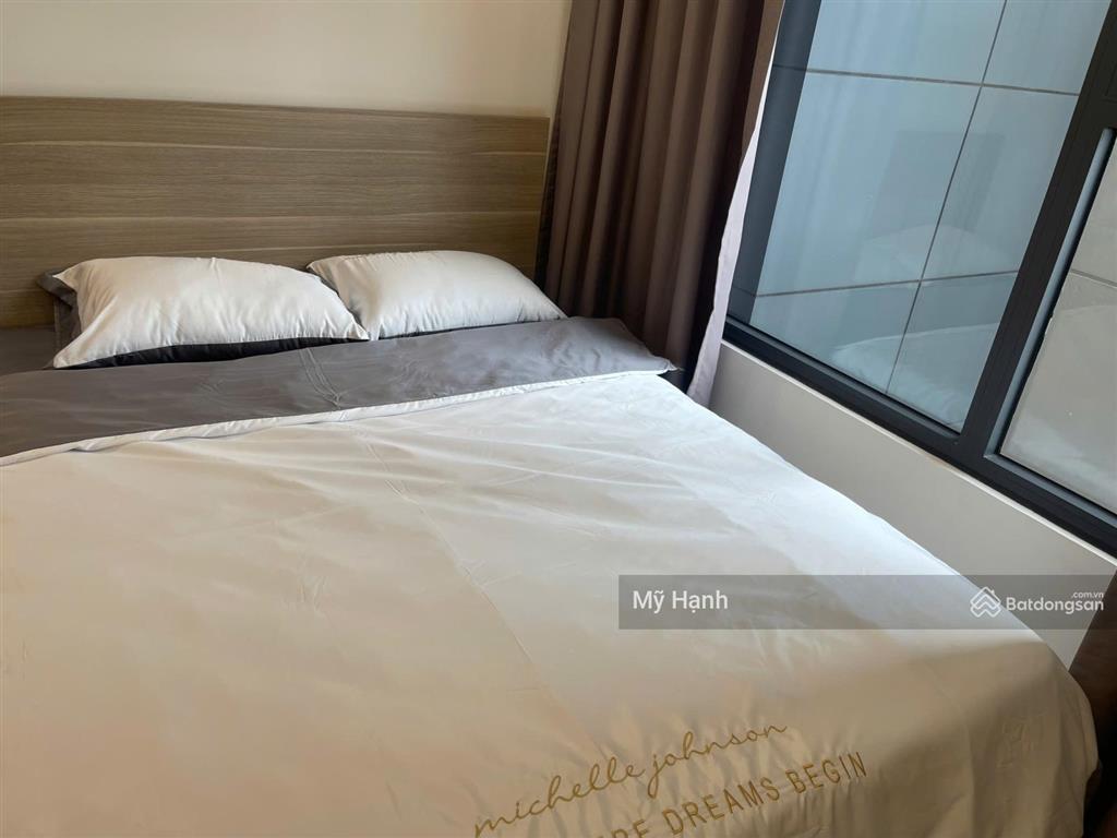 Ngộp bank cần bán căn hộ studio ban công đn, giá 2 tỷ, vinhomes ocean park
