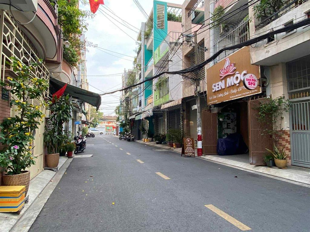 Đường 10m khu tô hiệu 4.6x21m cấp 4 giá 9.9 tỷ