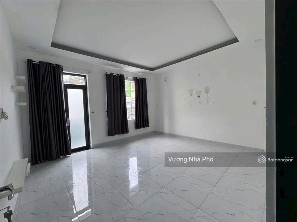 Hẻm xe hơi kênh tân hóa 5x15m 3 lầu mới 9.5 tỷ