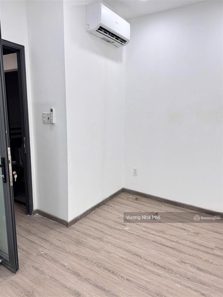 Hẻm 6m gần chợ tân hương 3.9x8.5m 1 lầu 4.9 tỷ