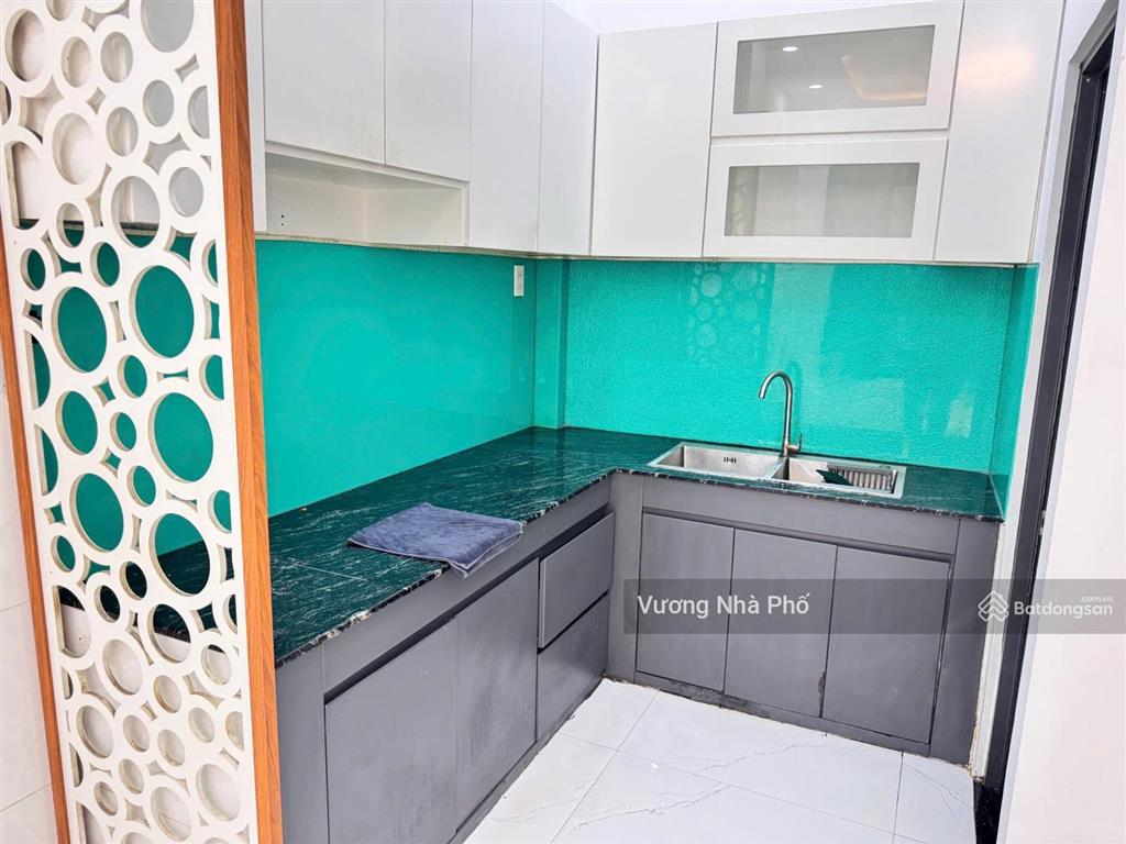Hẻm 6m gần chợ tân hương 3.9x8.5m 1 lầu 4.9 tỷ