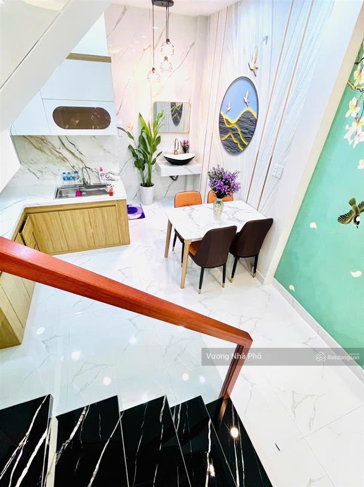 Hẻm 4m phú thọ hoà 3.6x11m 2 lầu đúc 6,5 tỷ sát luỹ bán bích