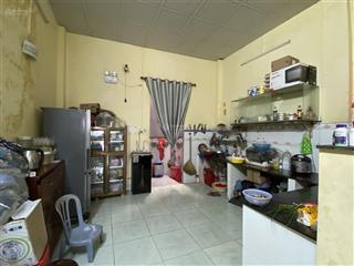 Mặt tiền lê cao lãng 4.2x18m gác lửng 8,5 tỷ