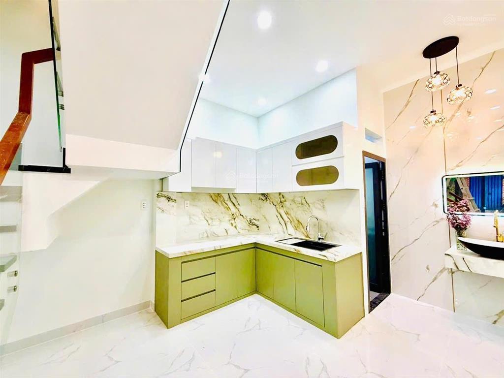 Hẻm 4m phú thọ hoà 40m2 3 tầng mới 6.19 tỷ