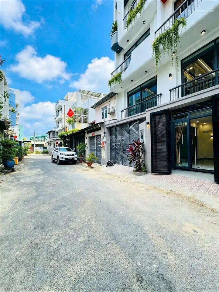 Hẻm 8m thông khu tô hiệu 4x15m 5 tầng 9,38 tỷ