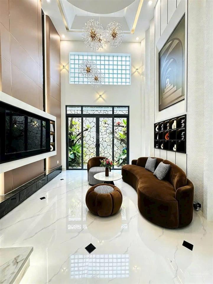 Hẻm 8m thông khu tô hiệu 4x15m 5 tầng 9,38 tỷ
