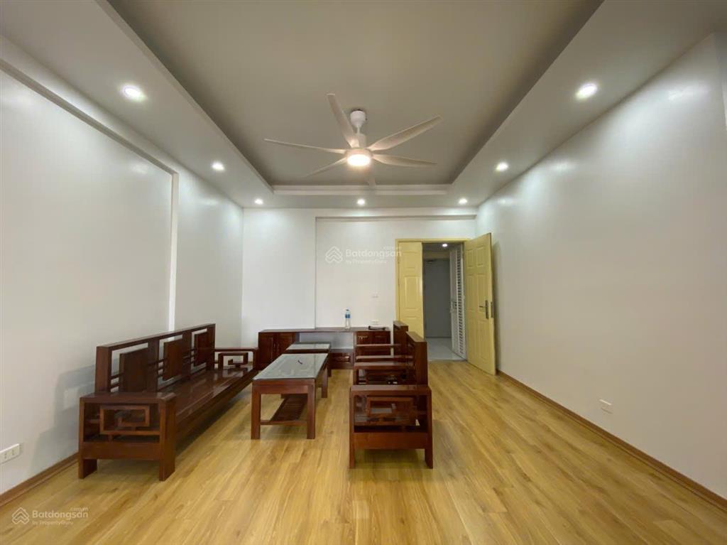 Ct2 nam xa la 80.3m² full đồ giá 5 tỷ còn thương lượng  0878 800 ***