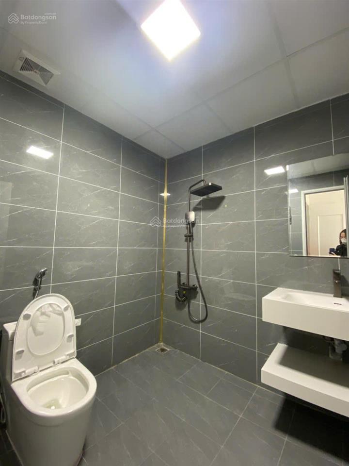 Ct2 nam xa la 80.3m² full đồ giá 5 tỷ còn thương lượng  0878 800 ***